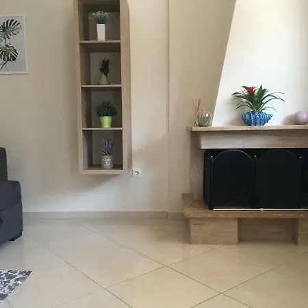 Vanilla's Deluxe Perea Salonica * Peraía