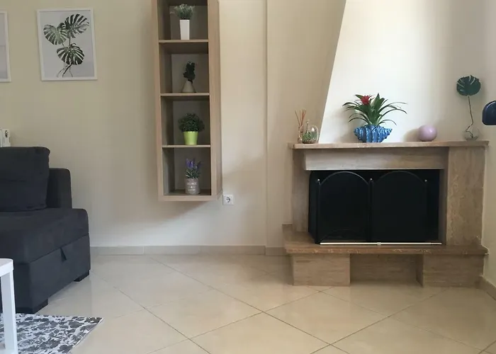 Vanilla's Deluxe Perea Salonica * Peraía