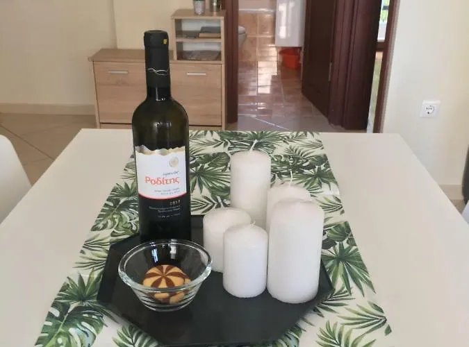 Vanilla's Deluxe Perea Salonica *