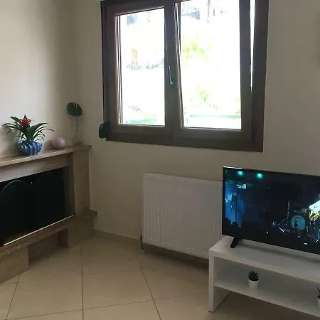 Vanilla's Deluxe Perea Salonica * Peraía